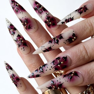 Dark Gothic Floral Nails, Hand-painted Dark Purple Press On Nails with Black Flower Press Ons, Handmade Moody Nails, Gothic Nails