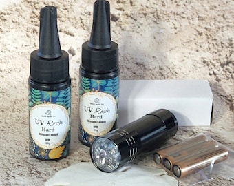 UV resin and uv light kit - 2 clear 25g hard UV resin, uv 9w flashlight for resin, resin supplies, resin beginner kit, fast curing resin