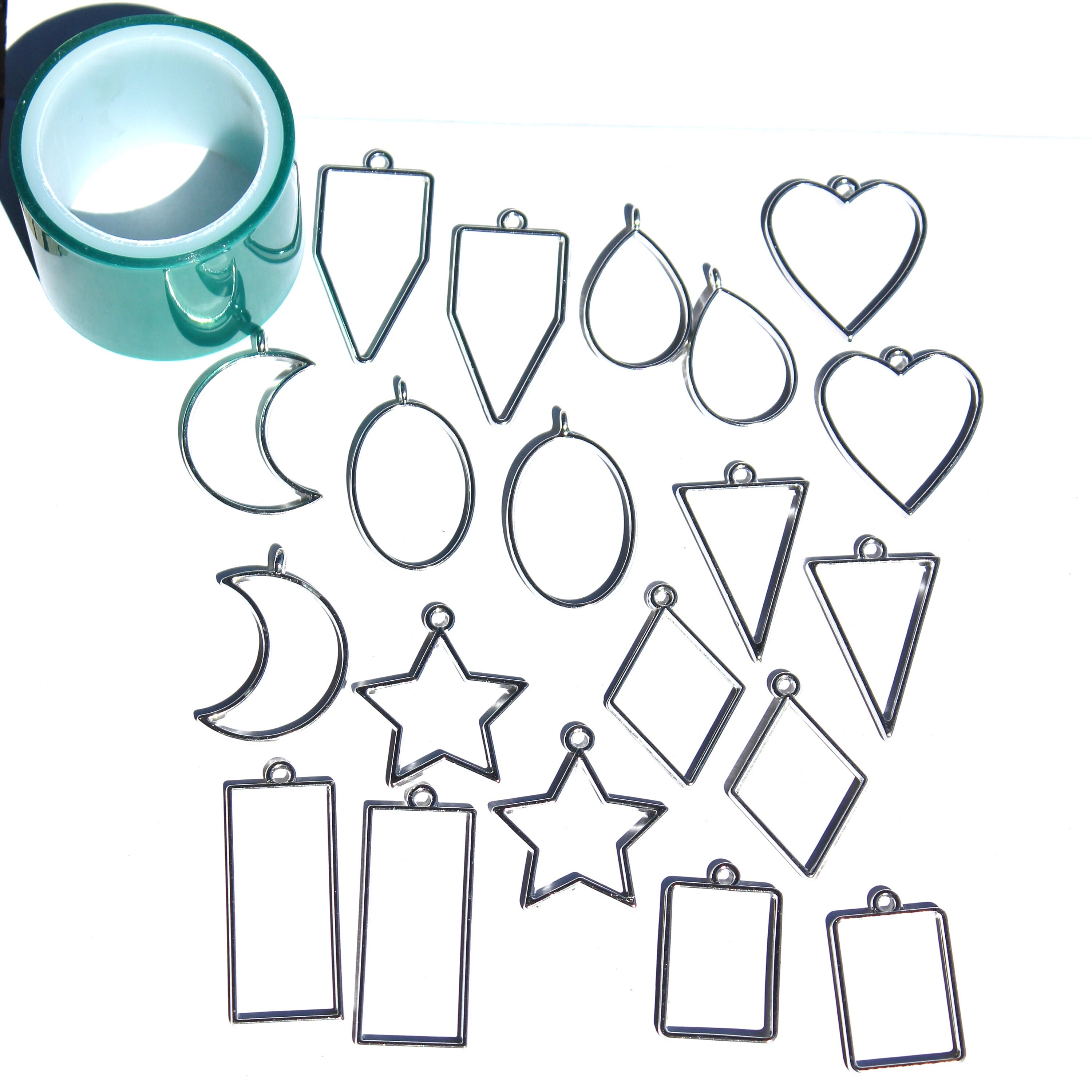 Resin Jewelry Open Back Bezels, Silver Color, Hollow Out Pendants, Bl…