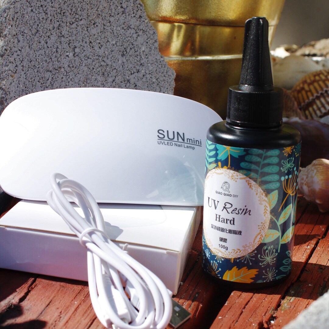 UV Resin and Uv Light Clear 100g Hard UV Resin, Uv Light for Resin