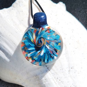 Trippy glass pendant - Heady glass - Unique Jewelry Gift - Pendant Necklace - Gift for her - Gift for him - Birthday gift -Flower pendant