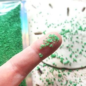 Green Silica Sand: 50g Bag for Resin Art, Coasters, Keychains
