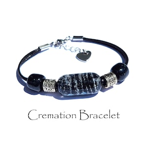 Pet Cremation Bracelet: Lampworked Glass Ash Memorial Jewelry