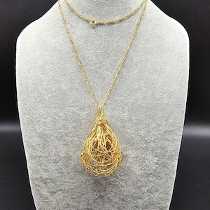 Vintage Modernist Gold Tone Woven Wire Teardrop Necklace with Rhinestones 28&quot; L