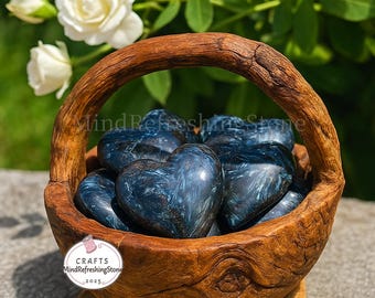 Mother's Day Gift: Arfvedsonite Heart – Black Flashy Crystal with Blue Fire, Natural Tumbled Gemstone