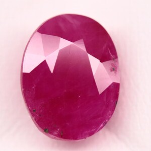 4.75 Carat Natural Ruby from Burma | Oval Faceted Loose Gemstone |  Red-Pink Ruby | July Birthstone for Jewelry Making
