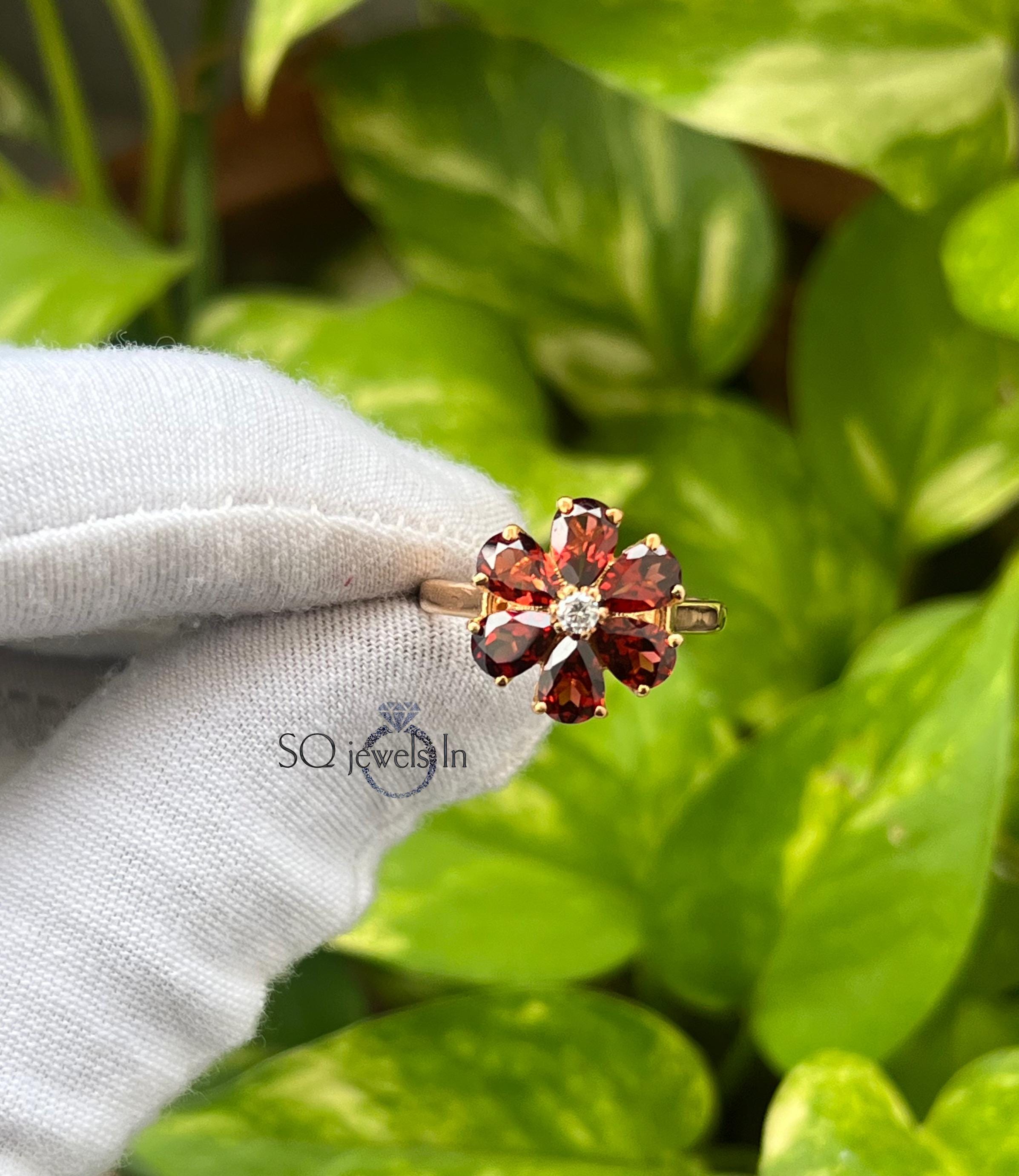 Red Garnet Flower Cluster Ring 925 Sterling Silver, Yellow Gold