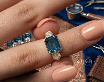 Emerald Cut Blue Topaz Ring, Yellow Gold Bezel Three Stone Ring, London Blue Topaz Engagement Ring Vintage Trilogy Promise Ring Gift for Her