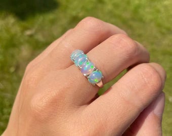 Anillo de ópalo etíope natural, banda de plata de ley 925, piedra natal de octubre