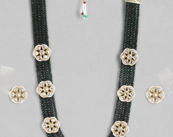 Smaragdgrün Perlen Kundan Halskette Set mit Ohrringen | Multi-Strand Polki Floral Indischer Hochzeitsschmuck