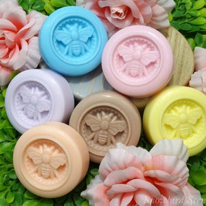 Bee Round Soap Bar (Solid or Painted)