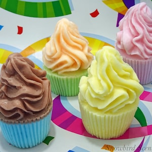 Cupcake Soap (Solid or 2-Tone)