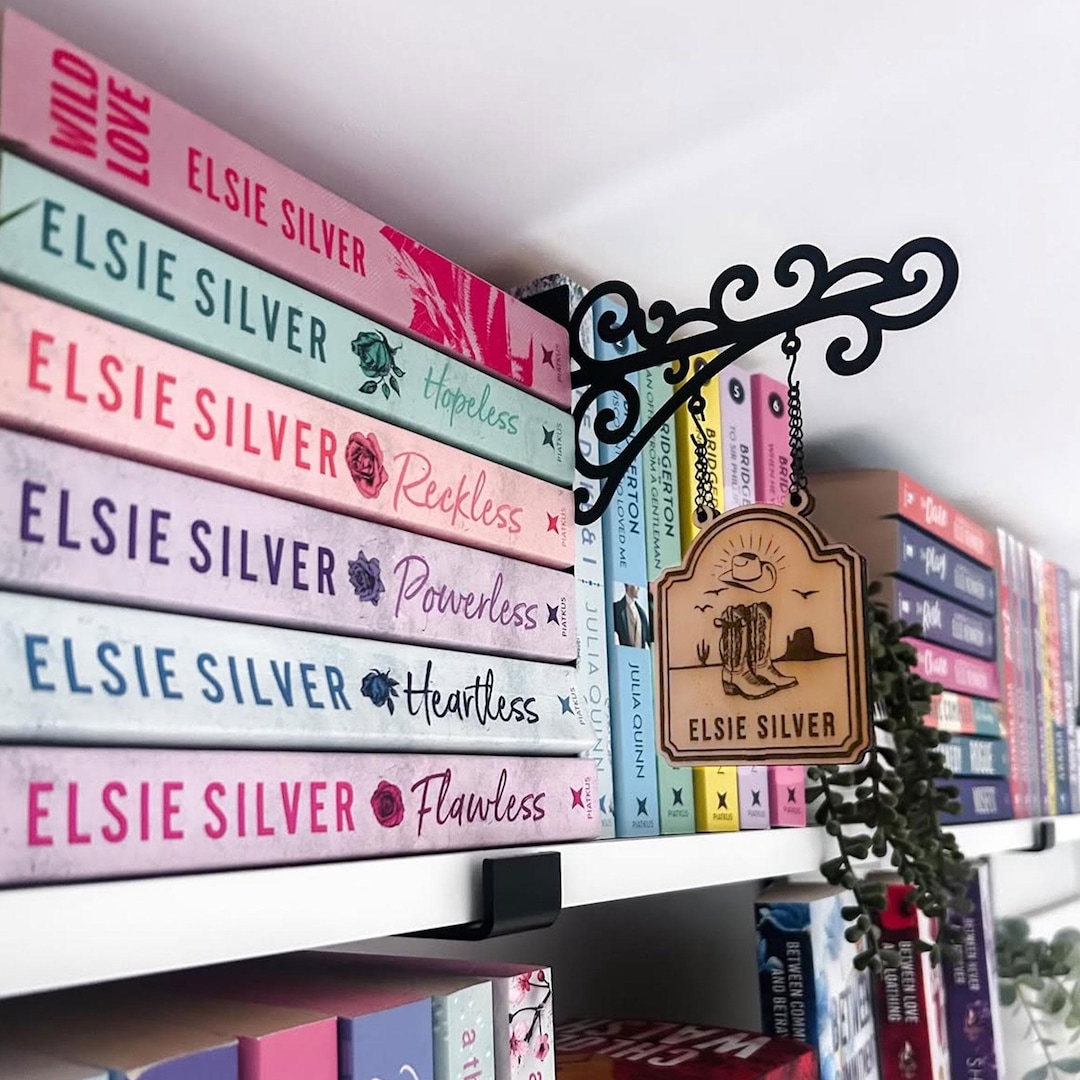 Elsie Silver Book Divider, Custom Author Book Tavern Signs, Booktok ...