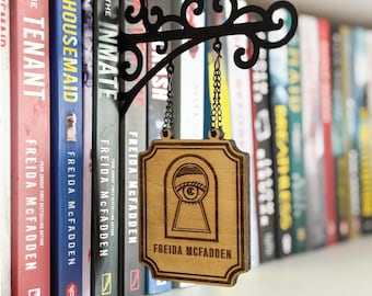 Freida McFadden Book Divider, Custom Author Book Tavern Signs, BookTok Gift, Library Organisers, Book Genre Dividers, Book Lover Gift