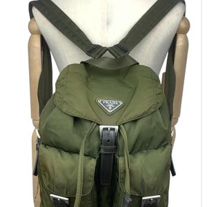 バッグ 737 vintage Prada nylon backpack khaki バッグ 737 vintage Prada nylon backpack khaki 737 Vintage