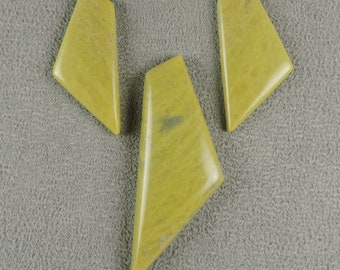 Paire de cabochons en serpentine jaune, paire assortie en serpentine, C6626, coupé à la main par 49erMinerals