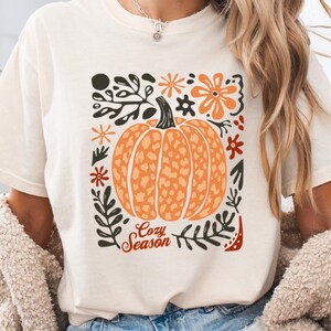 Floral Pumpkin Comfort Colors® T-Shirt, Cozy Season Pumpkin Patch Shirt, Boho Autumn Shirt, Vintage Fall Shirt, Thanksgiving Gift