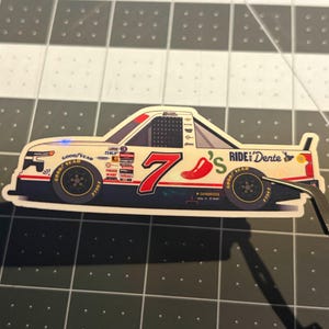 2025 NASCAR Carson Hocevar Chili-klistermärke bild 2