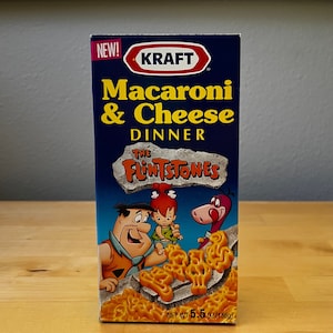 Vintage Box Kraft Macaroni & Cheese, The Flintstones, 1993-95, Factory Sealed NOS, Hanna-Barbera Advertising Collectible. Display or Prop.