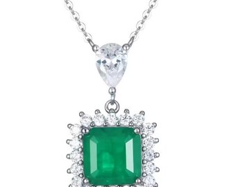 エメラルド&ダイヤ　ペンダントトップ c6aba7d8973fa75ad9e576c330aba1