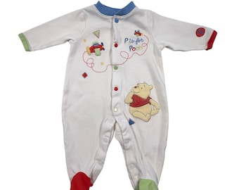 Pijama enterizo vintage de Winnie the Pooh para bebé de 0 a 3 meses, talla Disney.