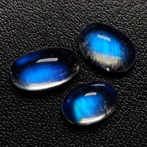 Rainbow Moonstone Cabochon Lot – Oval Blue Flash Gemstones