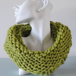 Pistachio Cowl Light Green Infinity Scarf Reversible Chunky Knitted Bulky Merino Wool Winter Accessory Unisex Gift image 3