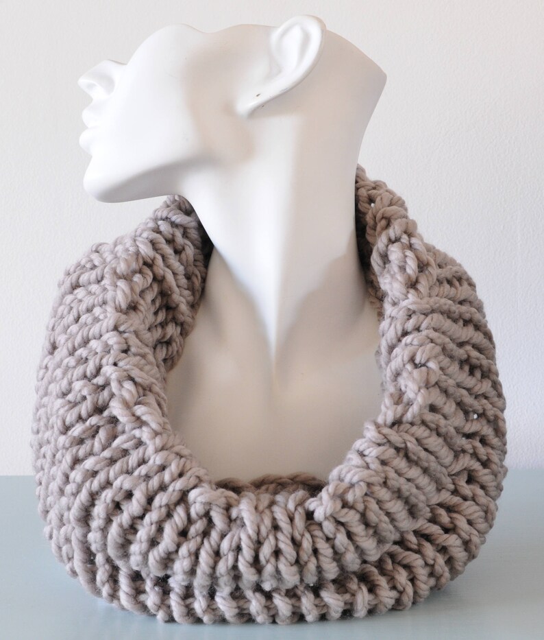 Light Grey Cowl Reversible Infinity Scarf Chunky Knitted Bulky Merino Wool Winter Accessory Unisex Gift image 5