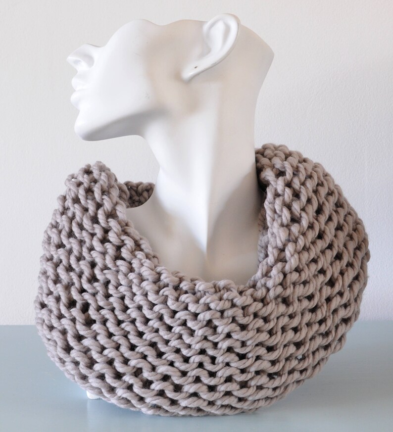 Light Grey Cowl Reversible Infinity Scarf Chunky Knitted Bulky Merino Wool Winter Accessory Unisex Gift image 2
