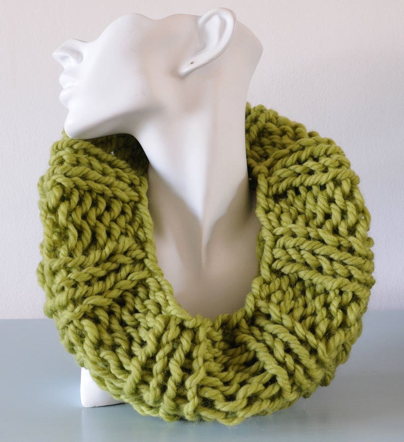 Pistachio Cowl Light Green Infinity Scarf Reversible Chunky Knitted Bulky Merino Wool Winter Accessory Unisex Gift image 2