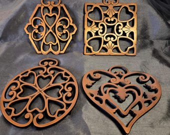 Pampered Chef Cast Iron Trivets Set of 4 Copper Bronze Heart Scrollwork Filigree