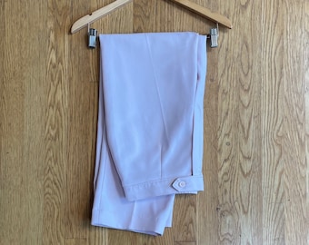 Pantalones vintage de poliéster rosa de los años 80: cintura alta y pierna cónica, talla 12 corta