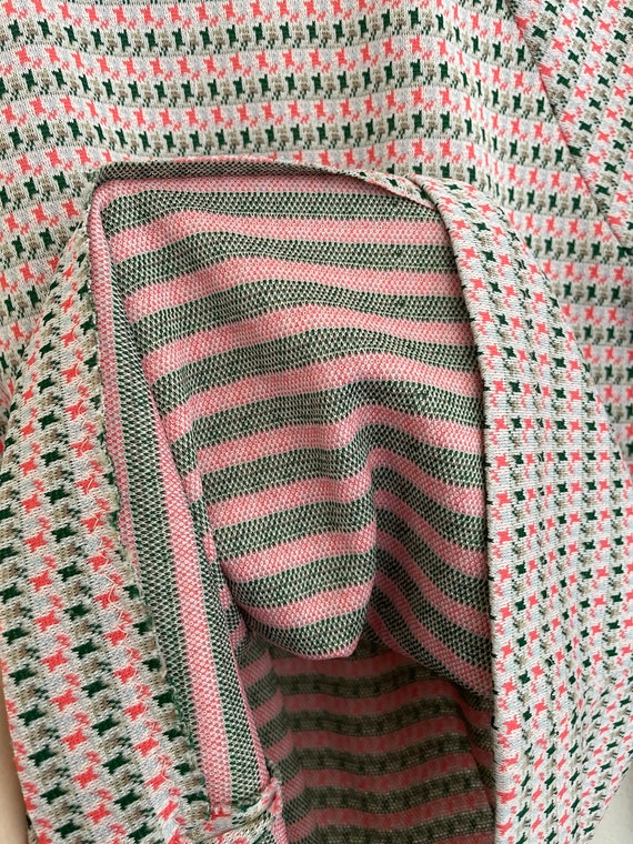 1970s Vintage Pink and Green Polyester Turtleneck… - image 5