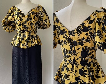 1980s Vintage GLENROB Animal Claws Black and Yellow Peplum Dress  Animal Print  Puff Sleeves  Black Lace  OnOff Shoulder