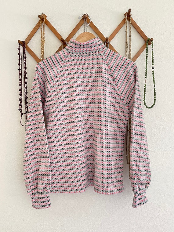 1970s Vintage Pink and Green Polyester Turtleneck… - image 3