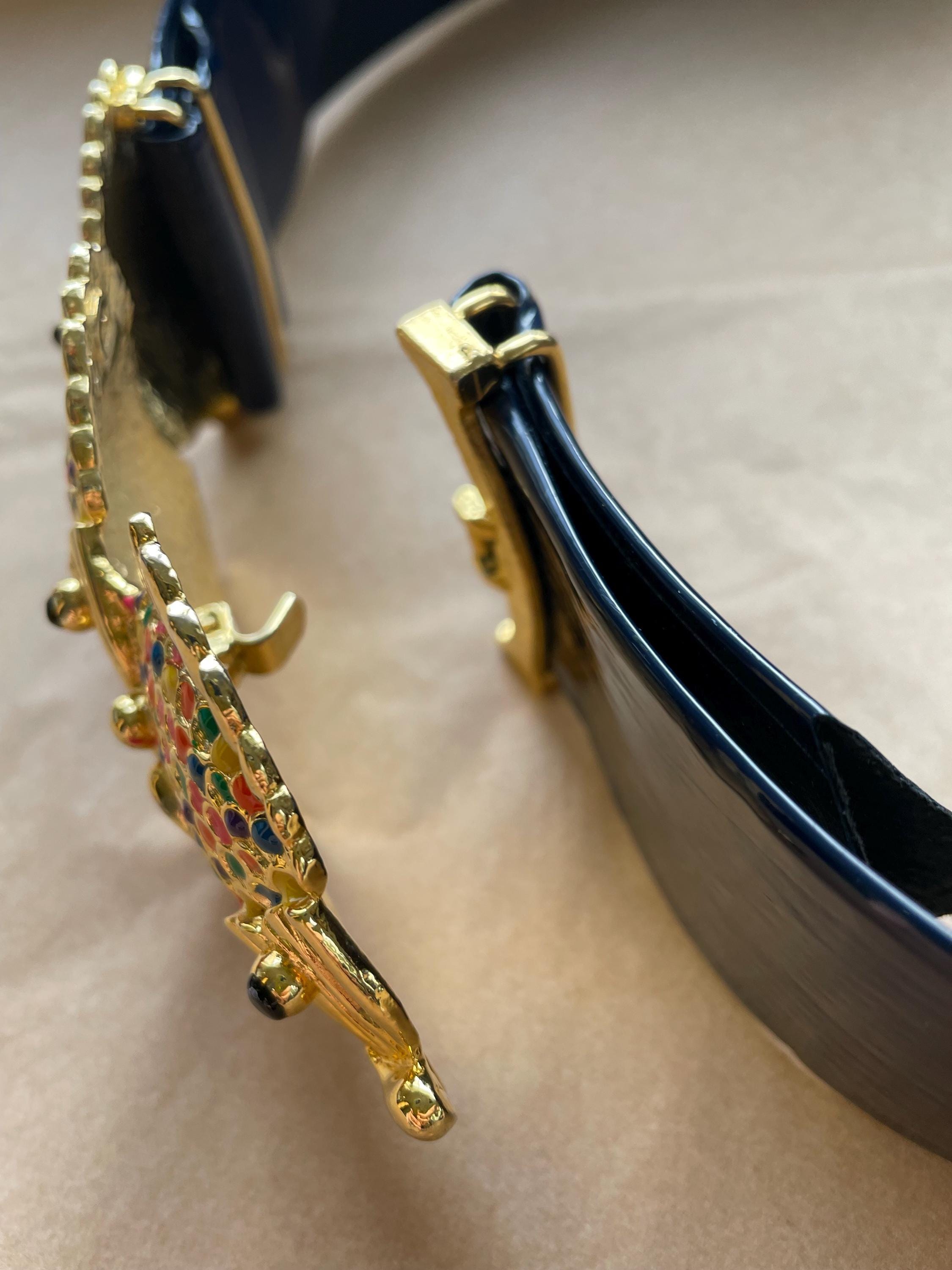 Vintage Mimi Di N Rainbow Fish Belt: Goldtone Buckle, Navy 