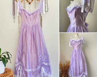 Vintage ALICIA Lavender Prom Dress / Quinceanera Dress / Formal Dress / Belle Dress / Princess Dress / Fairy Dress