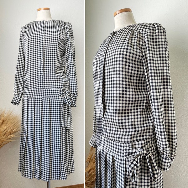 1980s Vintage EBI For BRASSIES New York Houndstooth Dropwaist Dress