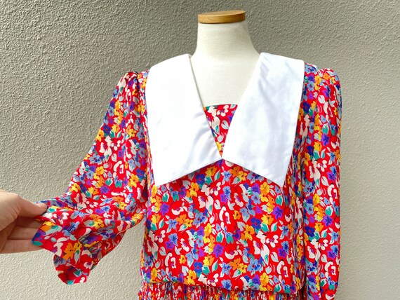 1980s Vintage CANDI JONES Red with Purple Pansies… - image 4