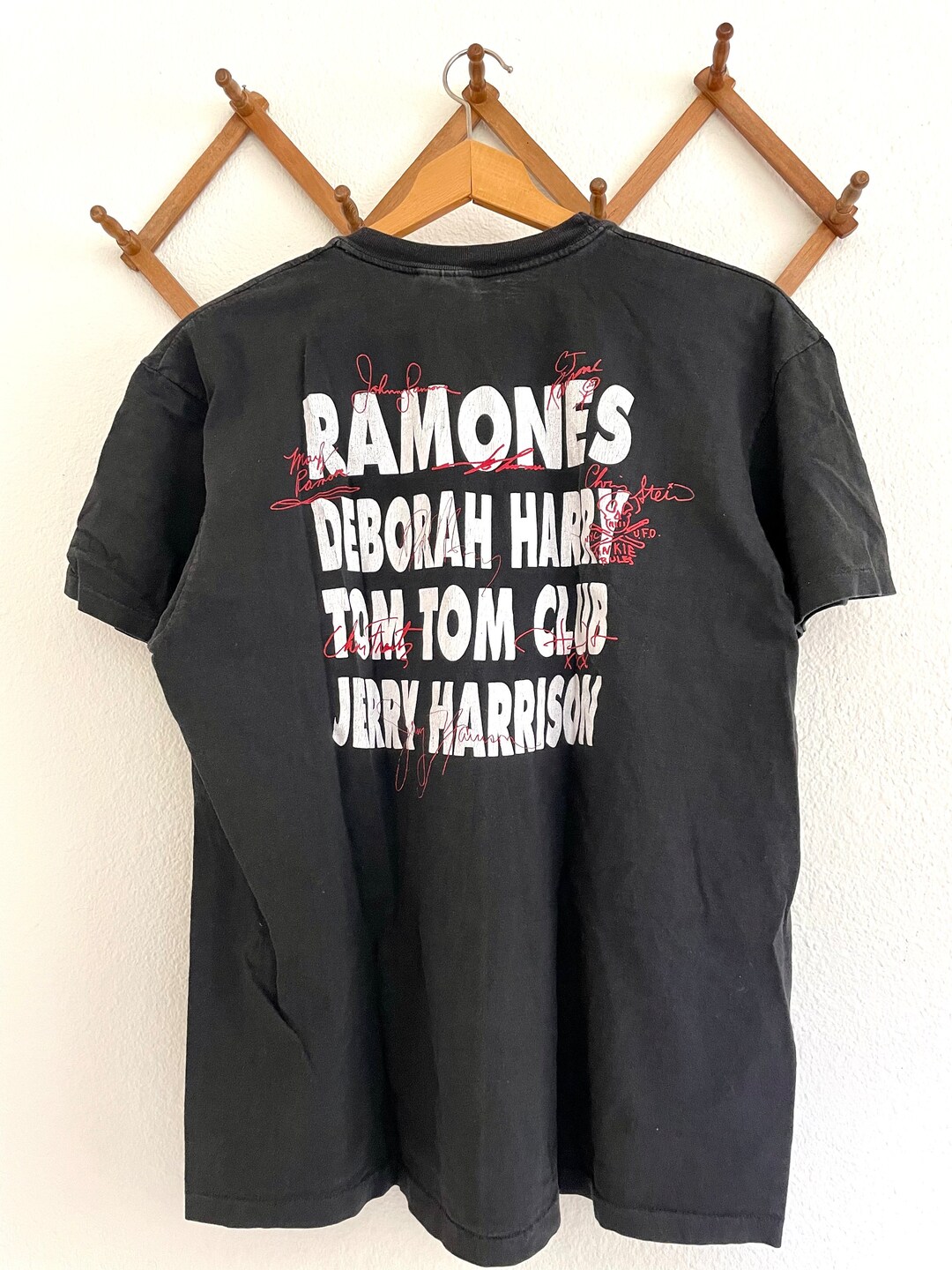 1990 Vintage Escape From New York Ramones Deborah Harry Tom Tom Club Jerry Harrison Official Tour Shirt Single Stitch XL - Etsy 1990 Vintage Escape From New York Ramones Deborah Harry Tom Tom Club Jerry Harrison Official Tour Shirt Single Stitch XL - Etsy
