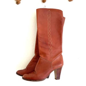 Vintage Nine West Cognac Leather Campus Boots 70s Vintage Stack Heel Boots
