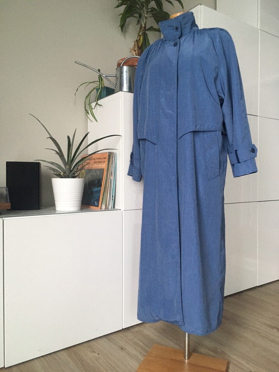 1980s Vintage UTEX Blue Trench Coat / Raincoat / … - image 4