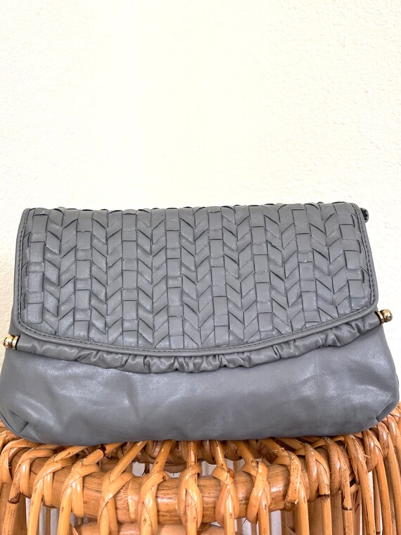 1990s Vintage Gray Woven Leather Envelope Clutch … - image 1