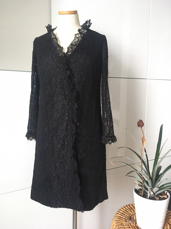 1960s RONNIE FASHIONS Black Lace Wrap Dress / Siz… - image 2