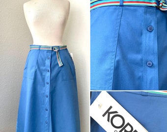 1980s KORET of California Blue Cotton Blend Preppy Midi Skirt with Pockets and Matching Striped Belt NOS Never Worn Deadstock Size 14