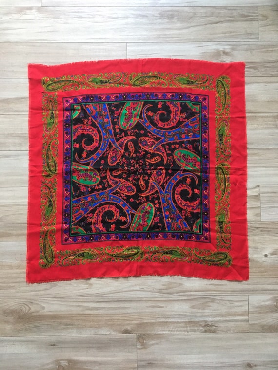 1990s Vintage Red Paisley Scarf