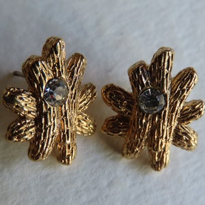 Jacques Esterel Paris tiny earrings for pierced ears
