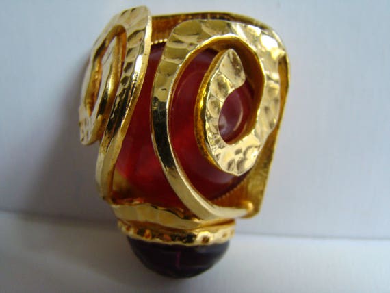 Pierre Cardin Rose vintage brooch - image 2