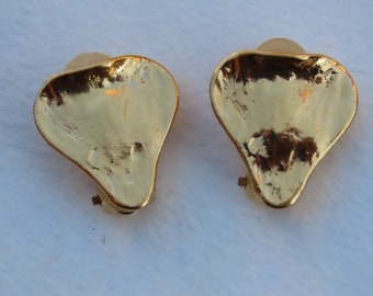Yves Saint Laurent  heart tiny earrings