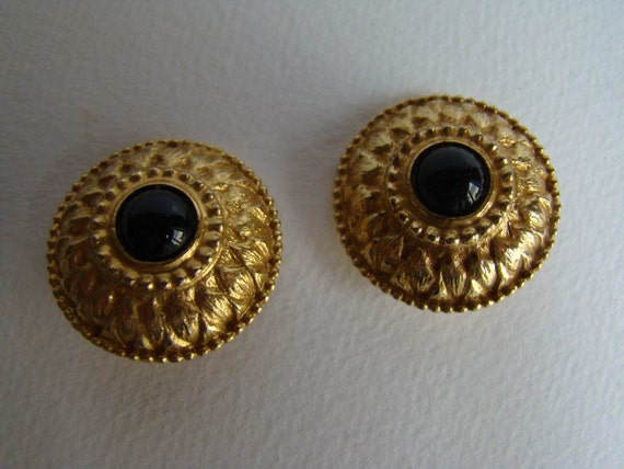 Loris Azzaro earrings
